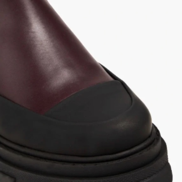BNWT GANNI Cleated Mid Chelsea Tonal Boots in burgundy - Picture 4 of 5